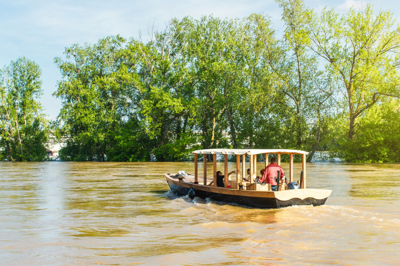 balade-bateau-sur-la-loire-orleans