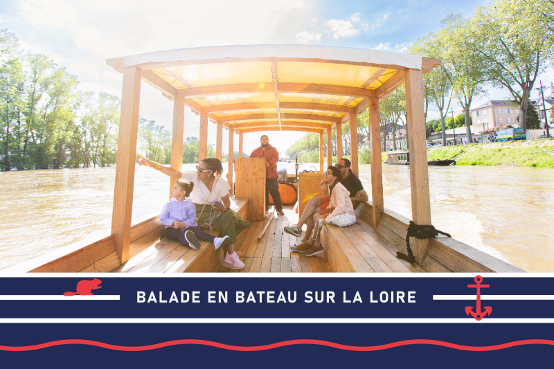 Balade en bateau traditionnel sur la Loire à Orléans