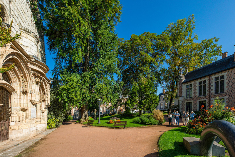 Jardin de l'Hôtel Groslot d'Orléans